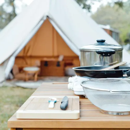 Luxury tent Cocooning Tipi -